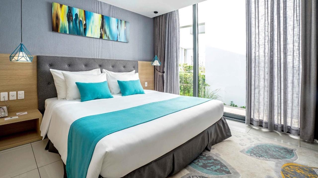 Villas At Oceanami Resort Long Hai Exterior photo